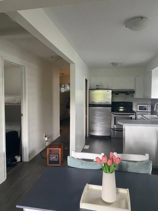 4 Bedroom Upper Level Kits Home Vancouver Dış mekan fotoğraf
