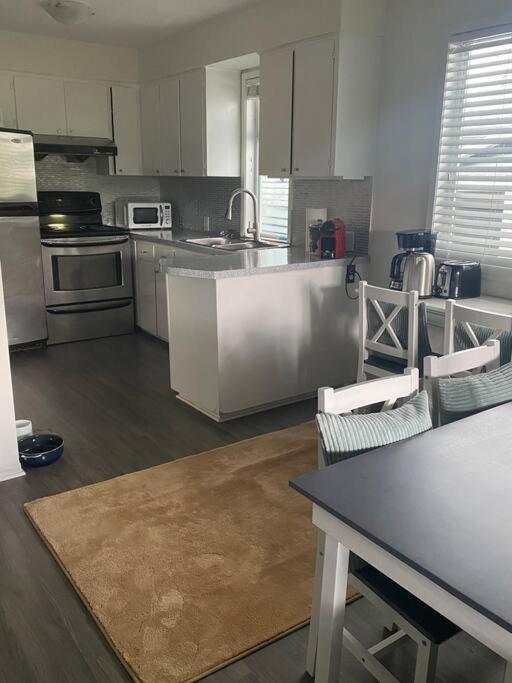 4 Bedroom Upper Level Kits Home Vancouver Dış mekan fotoğraf