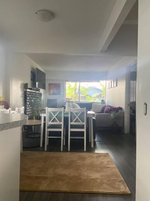 4 Bedroom Upper Level Kits Home Vancouver Dış mekan fotoğraf