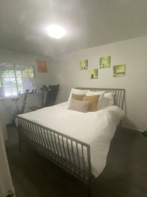 4 Bedroom Upper Level Kits Home Vancouver Dış mekan fotoğraf