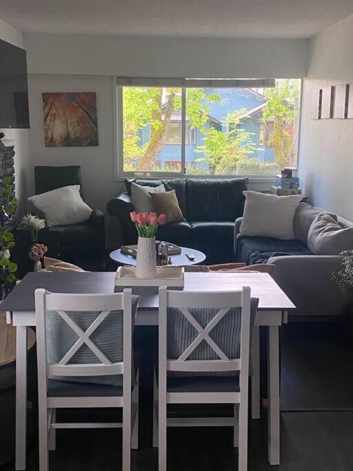 4 Bedroom Upper Level Kits Home Vancouver Dış mekan fotoğraf